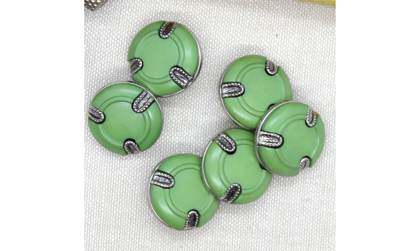 6 boutons / 22MM / Vert