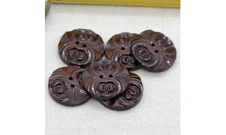 6 boutons / 22MM / Brun