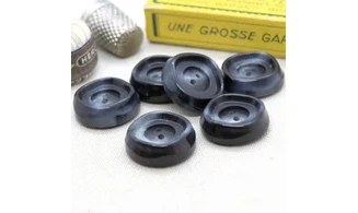 6 boutons / 23MM / Gris