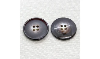 Vintage button 048A