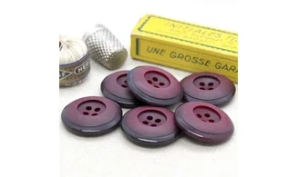 6 boutons / 28MM / Rouge