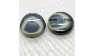 Vintage Button 147B-2