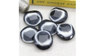 Bouton VINTAGE NOIR / par 6 / 22MM