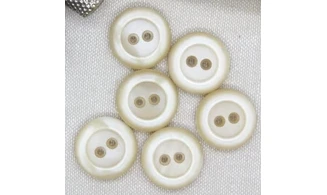 6 boutons / 21MM / Ivoire