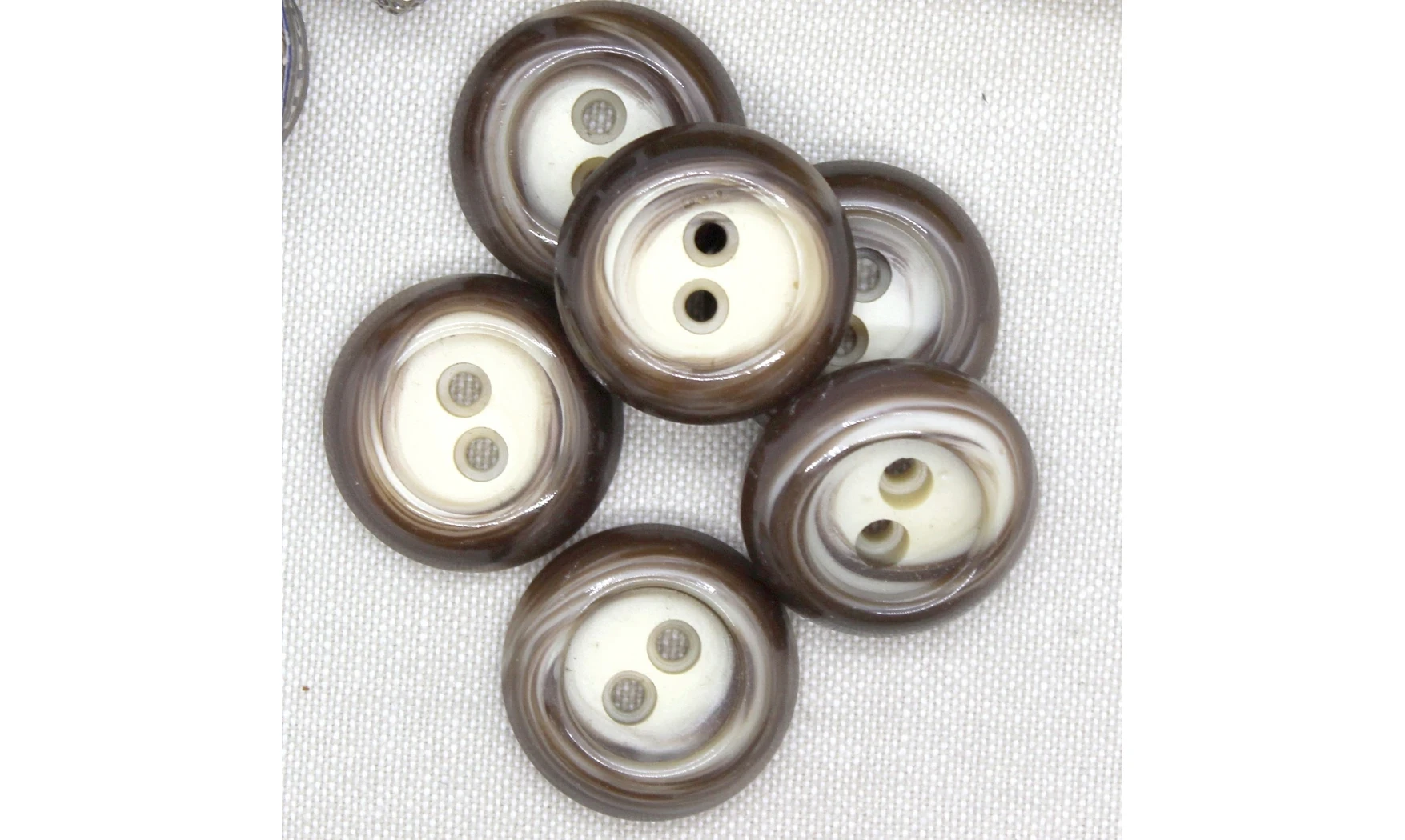 Boutons VINTAGE / 27MM / Brun