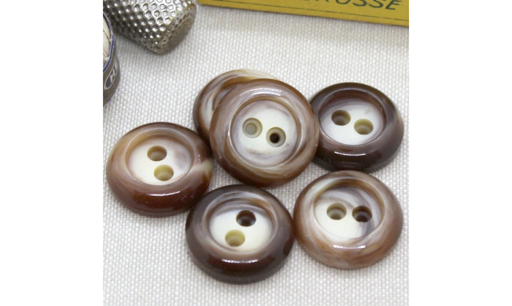 Boutons VINTAGE / 21MM / Brun