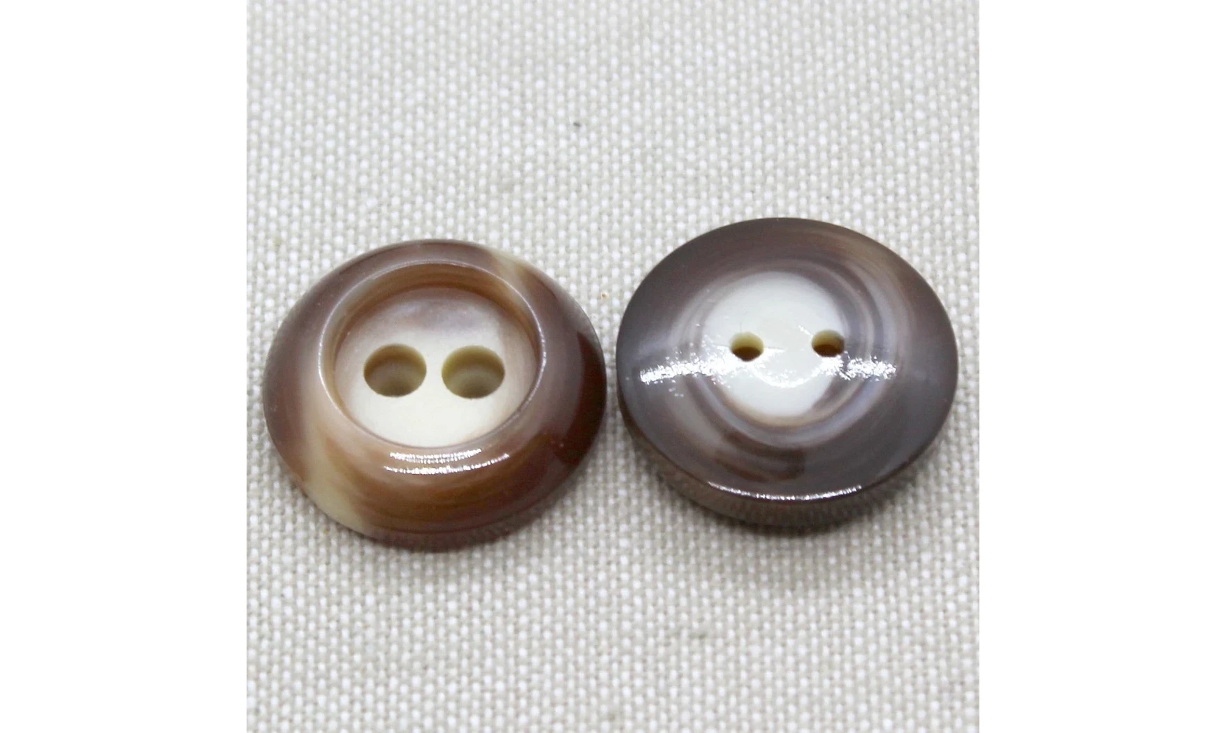 Boutons VINTAGE / 21MM / Brun