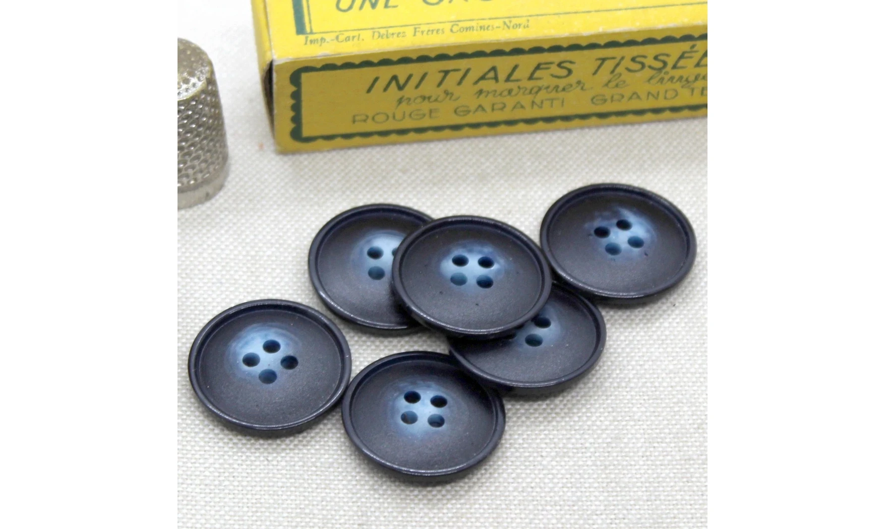 6 boutons / 22MM / Bleu