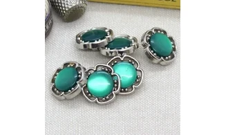 6 boutons / 18MM / Vert "Fleur"