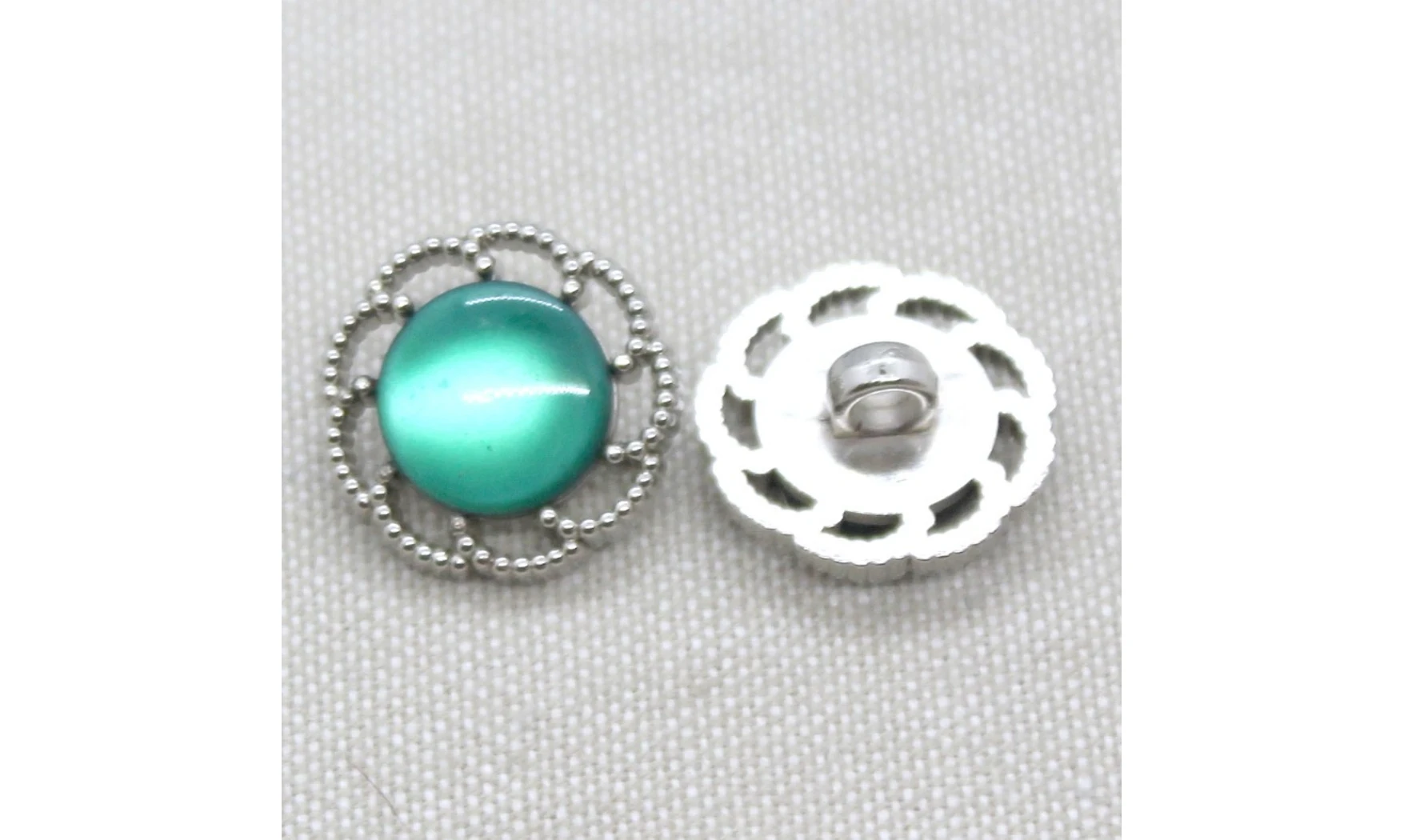 6 boutons / 18MM / Vert "Fleur"