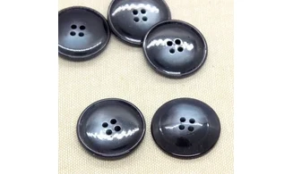 Vintage Button A051A