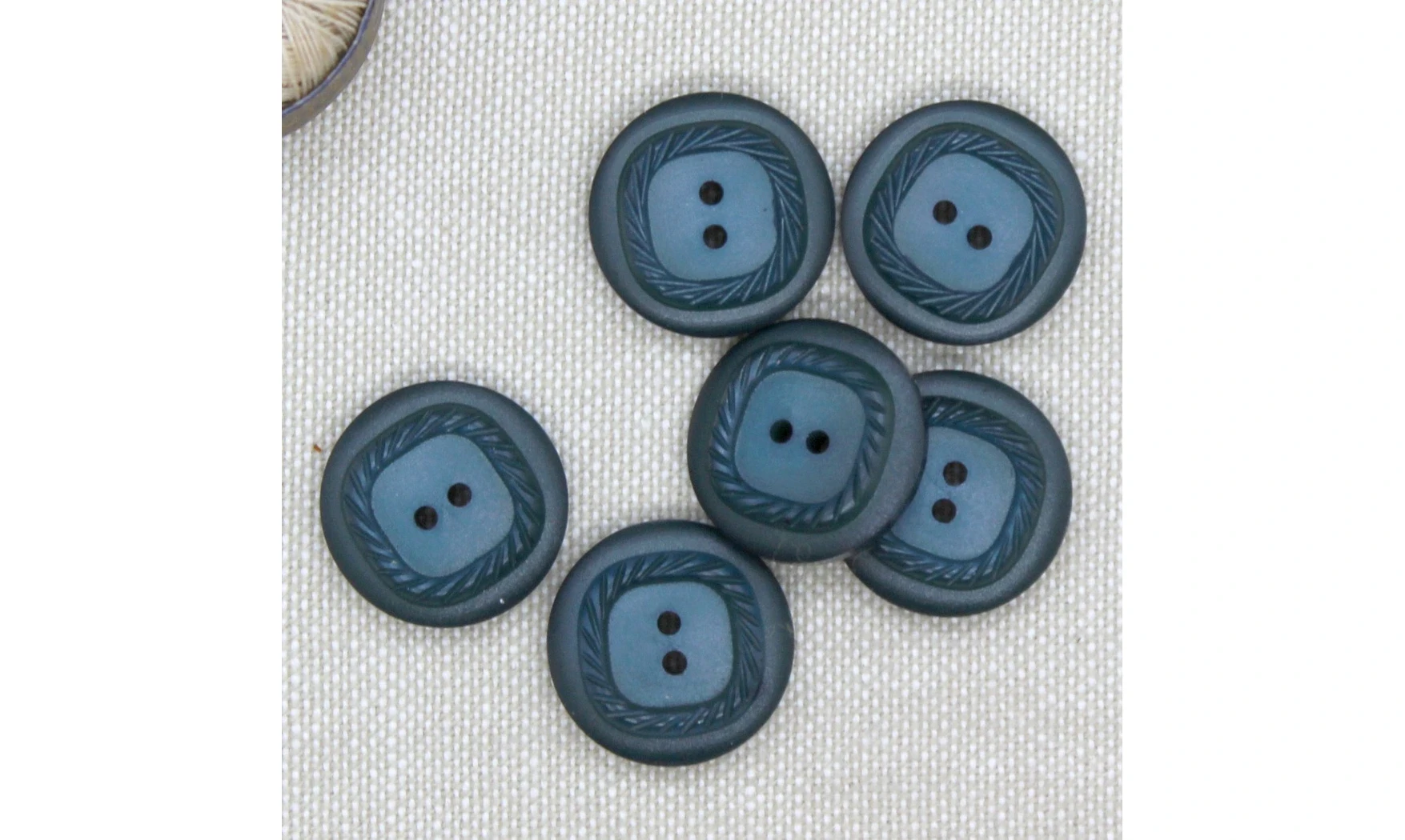 6 boutons / 18MM / Bleu