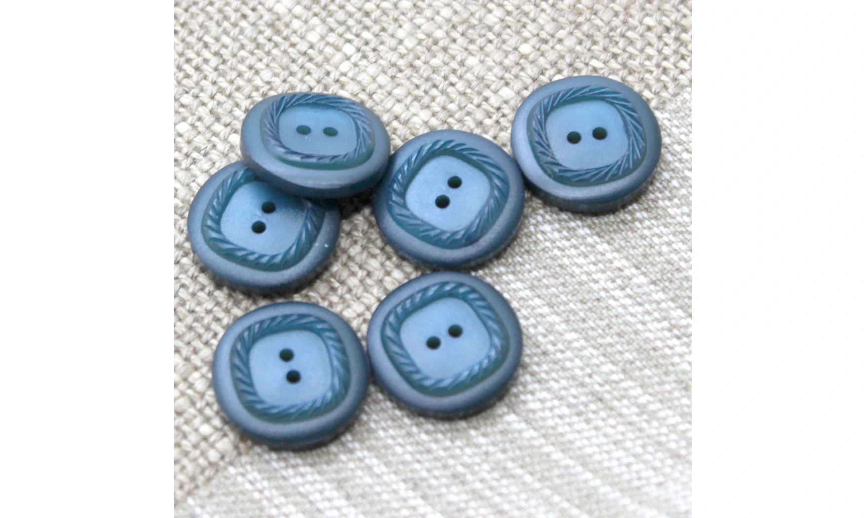 6 boutons / 18MM / Bleu