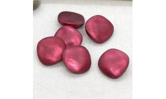 6 boutons / 21MM / Rouge