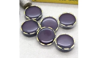 6 boutons / 22MM / Violet Couronne dorée