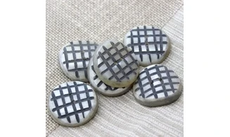 6 boutons / 30MM / Quadrillage