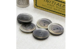 6 boutons / 18MM / Brun nacré