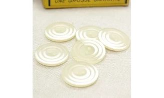 6 boutons / 27MM / Blanc