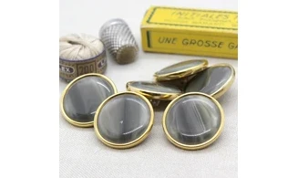 6 boutons / 27,5MM/ cabochon Vert, or