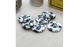 6 boutons / 15MM / Noir "Marbling"