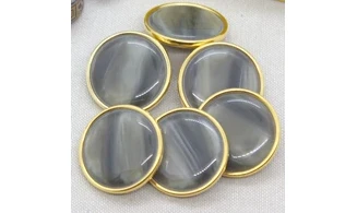 6 boutons / 31,5MM / Cabochon vert, or