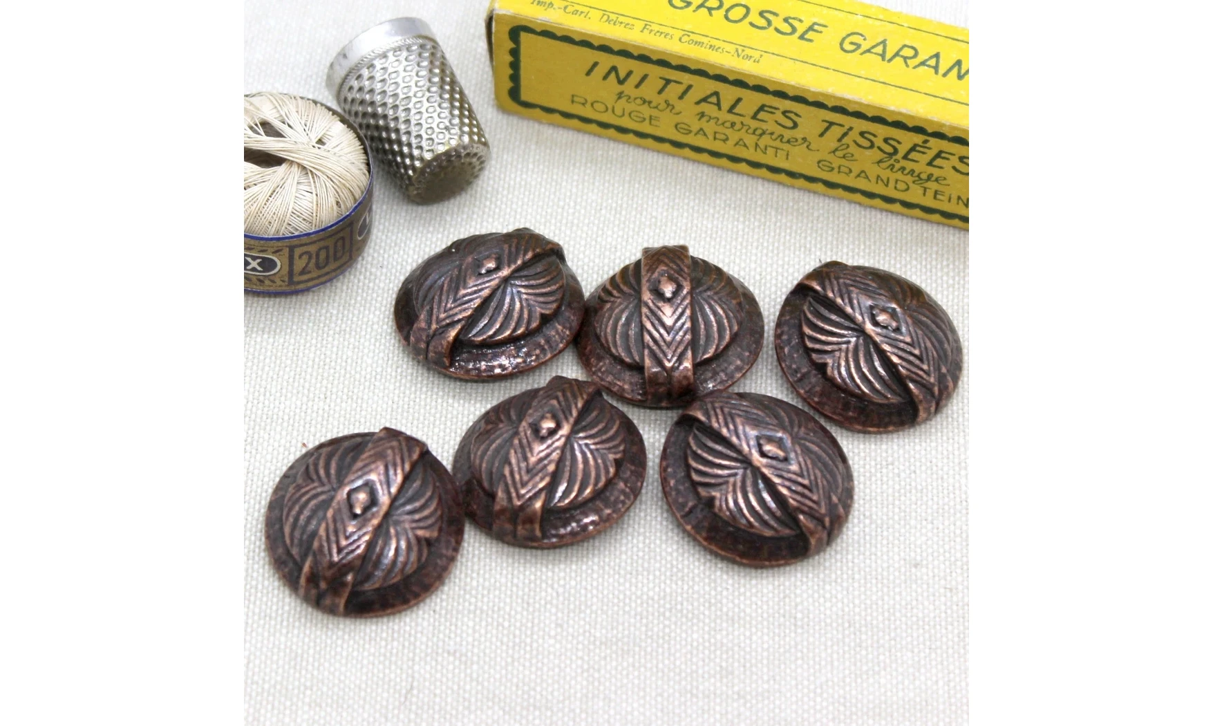 6 boutons / 26MM / Cuivre rouge