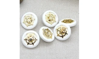 6 boutons / 14MM / Blanc Gouvernail doré
