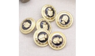 6 boutons / 18MM / Noir et or "Blason"