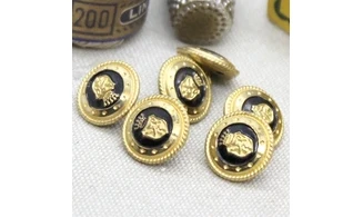 6 boutons / 14MM / Noir et or "Blason"
