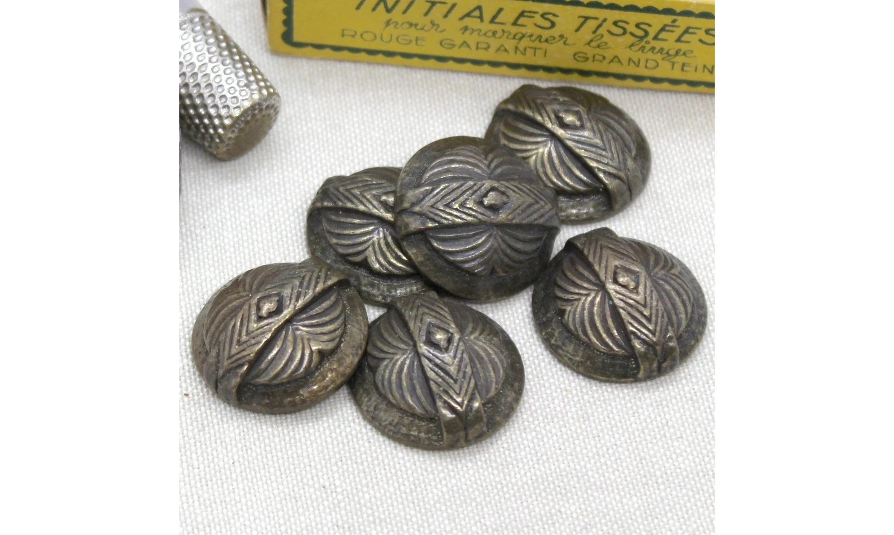 6 boutons / 26MM / Bronze