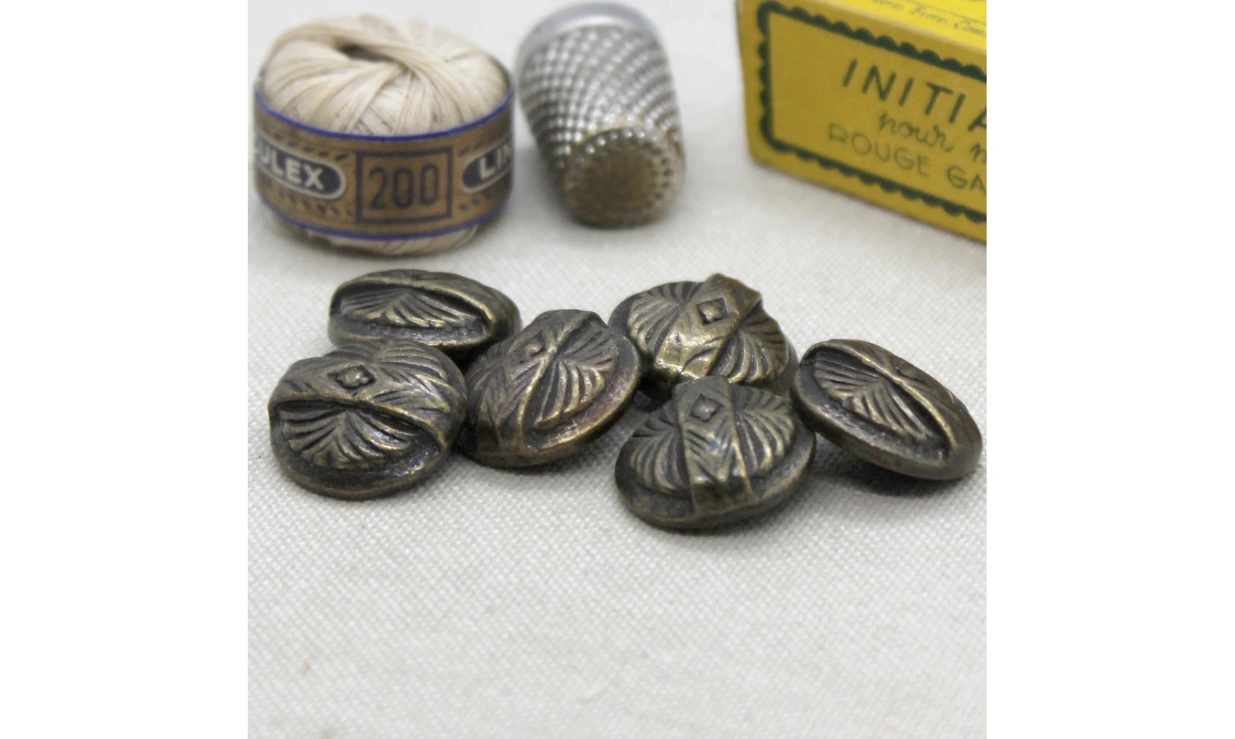 6 boutons / 19MM / Bronze