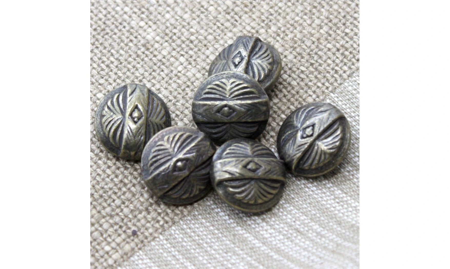 6 boutons / 19MM / Bronze