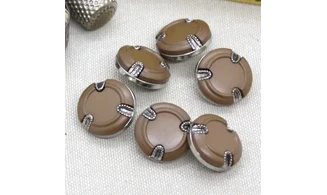 6 boutons / 18MM / Brun