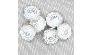 6 boutons / 18MM / Blanc Centre argent