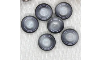 Vintage Button 048B