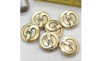 6 boutons / 23MM / Ceinture or