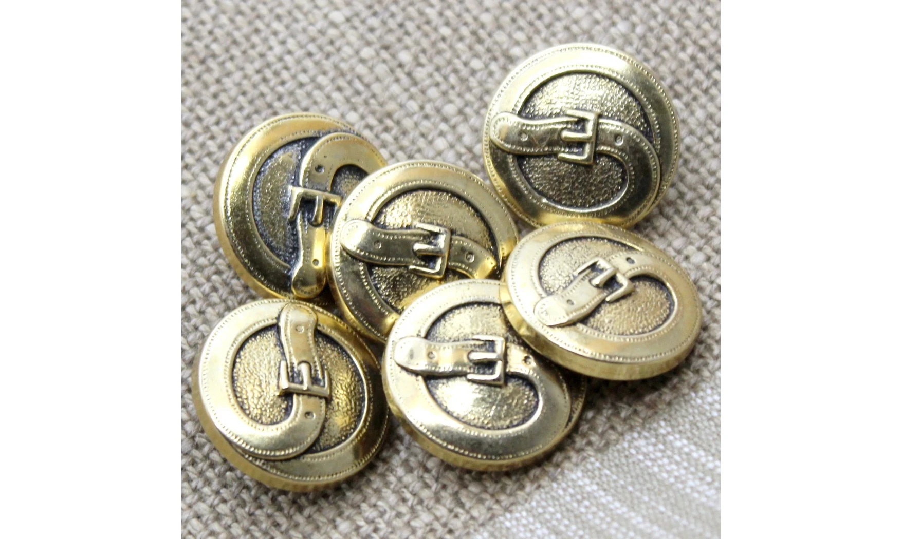 6 boutons / 23MM / Ceinture or