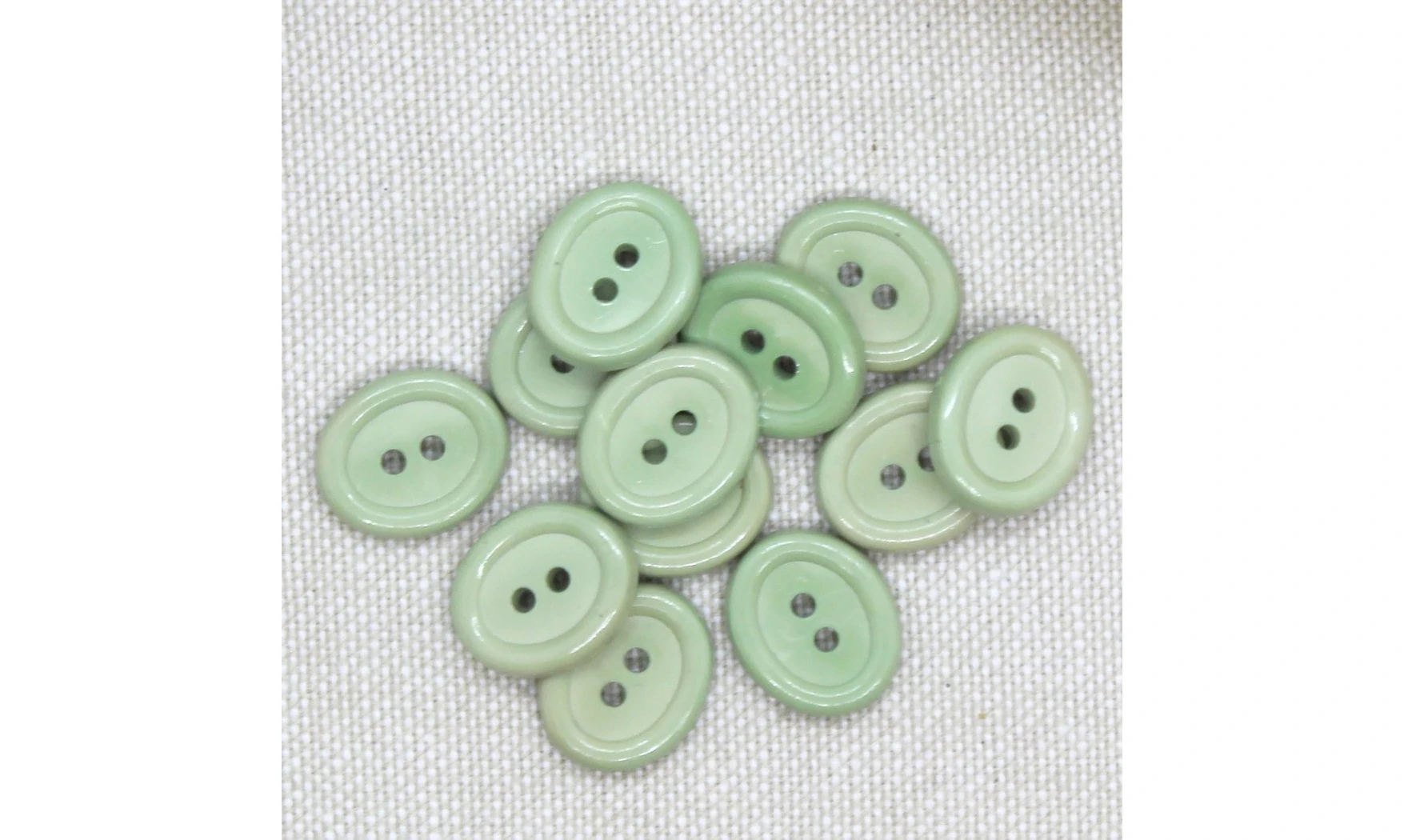 12 boutons / 14MM / Ovale Vert