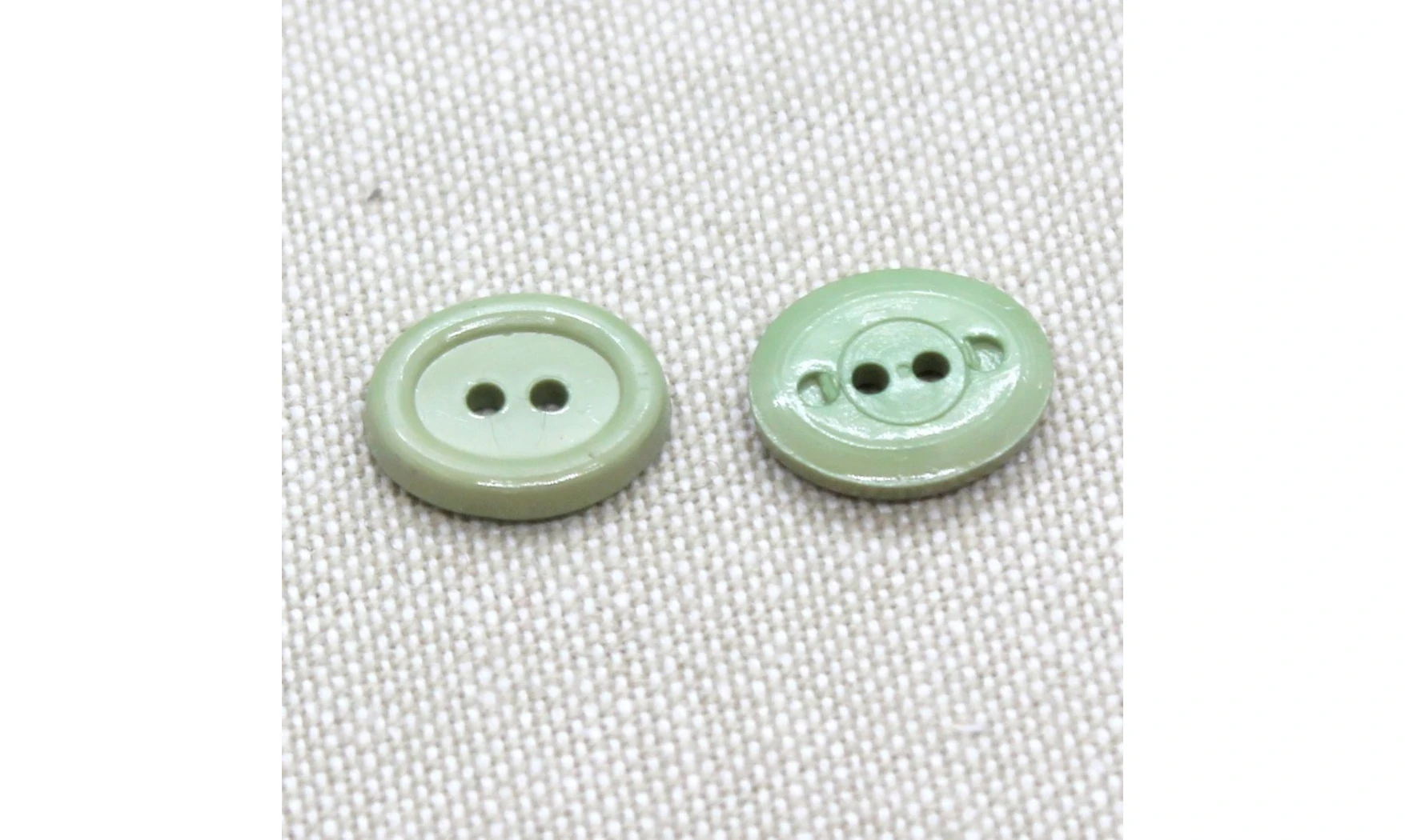 12 boutons / 14MM / Ovale Vert