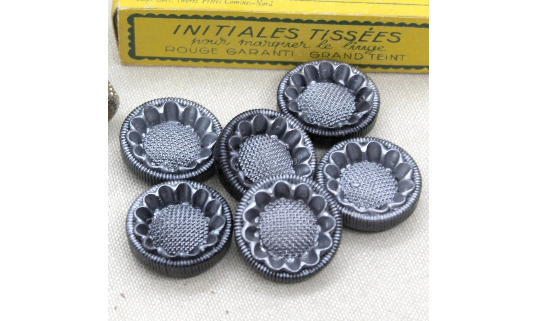 6 boutons / 24MM / Gris bleu "Fleur"