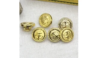 6 boutons / 12MM / Doré "Ancre marine"