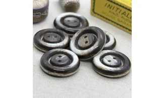 6 boutons / 26MM / Brun