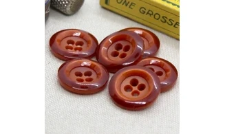 6 boutons / 22MM / Rouge