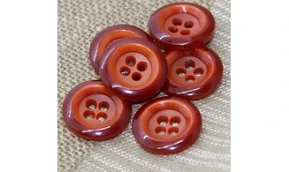 6 boutons / 22MM / Rouge