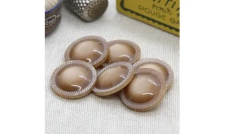 Vintage Button 315B