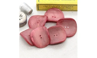 6 boutons / 38MM / Rouge "Chips"