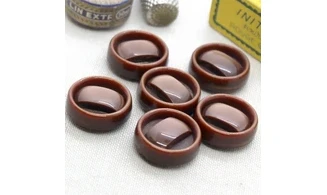 Boutons VINTAGE / 22,5MM / Marron