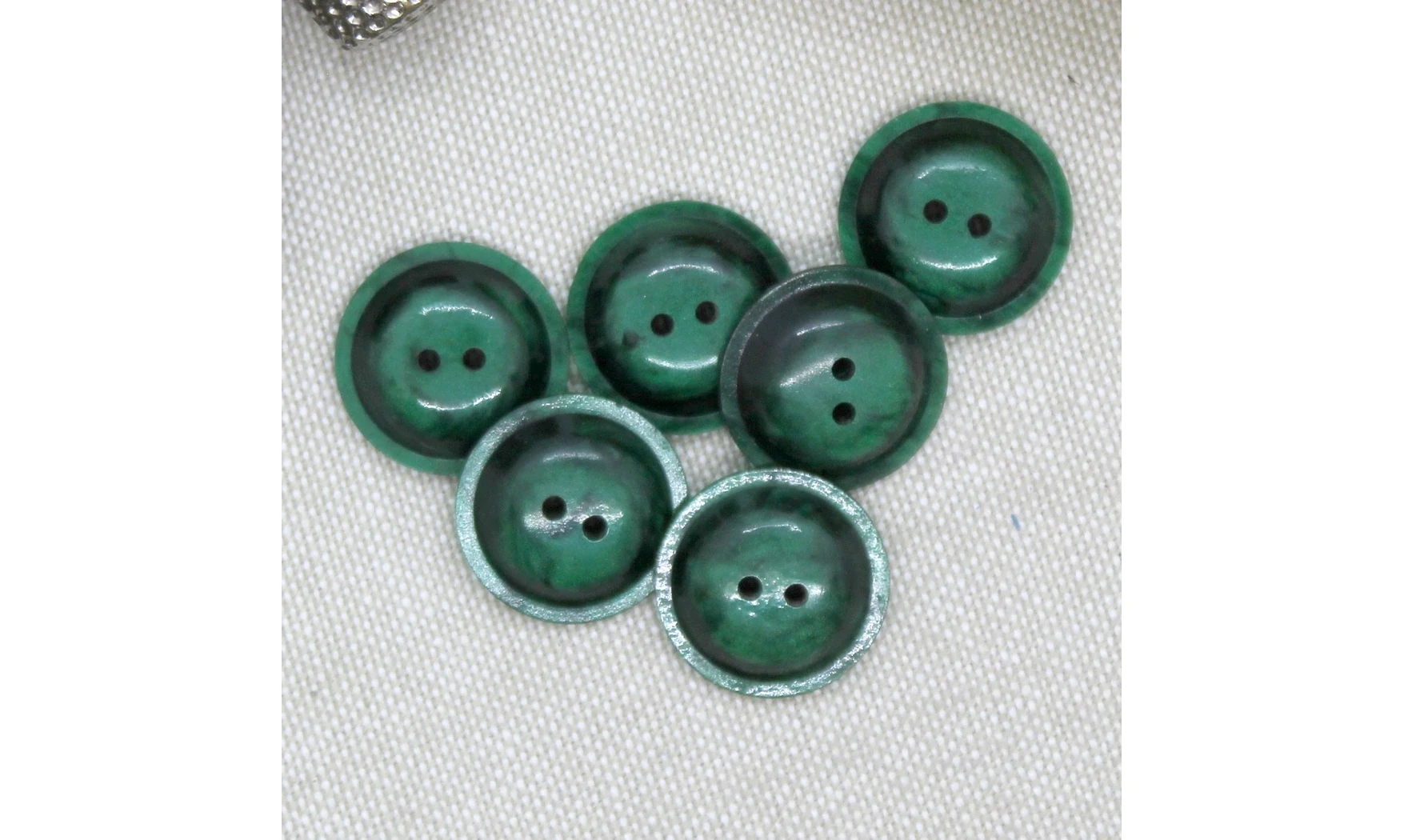Vintage Button 505B