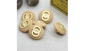 Vintage Button 463B