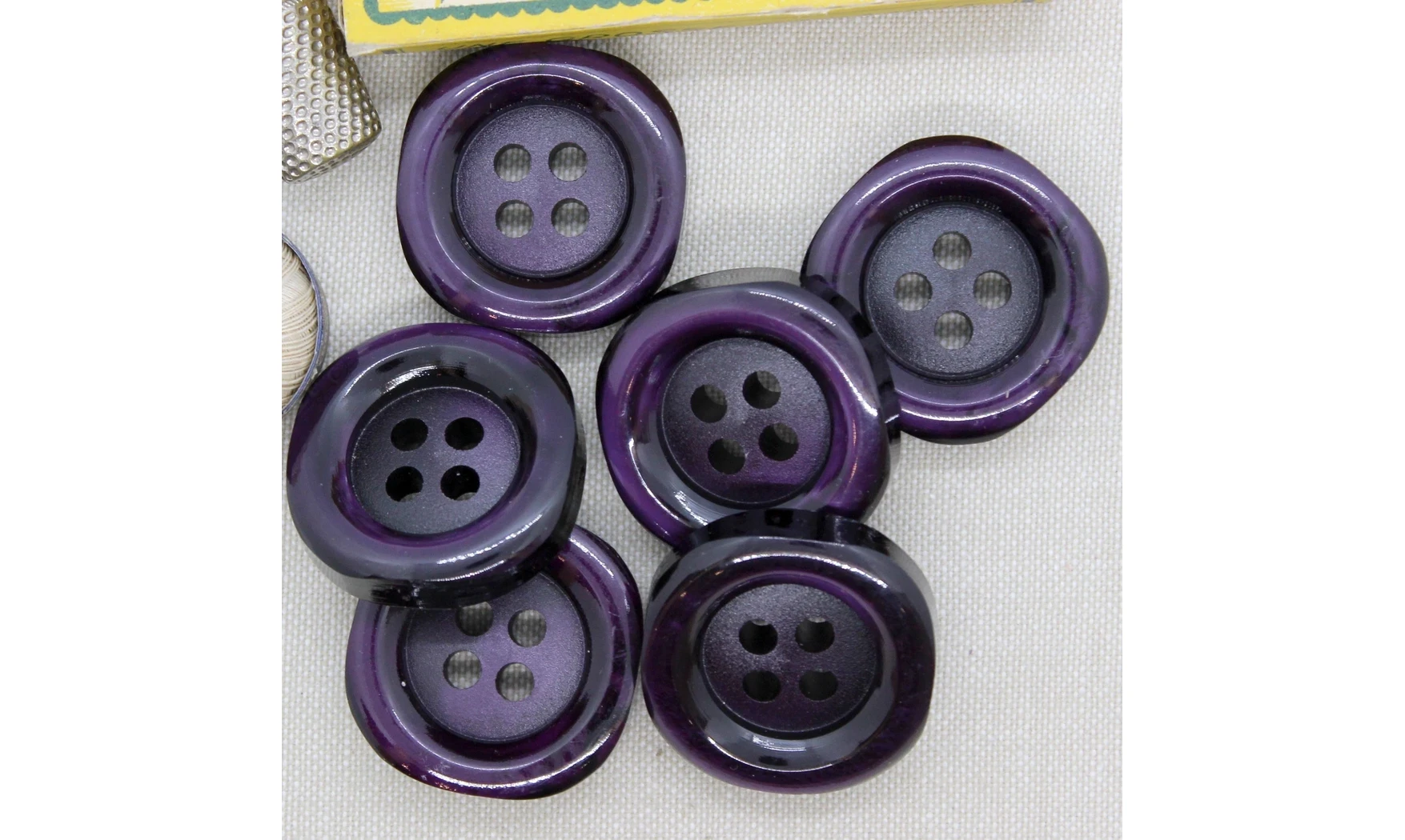 Vintage Button 155B